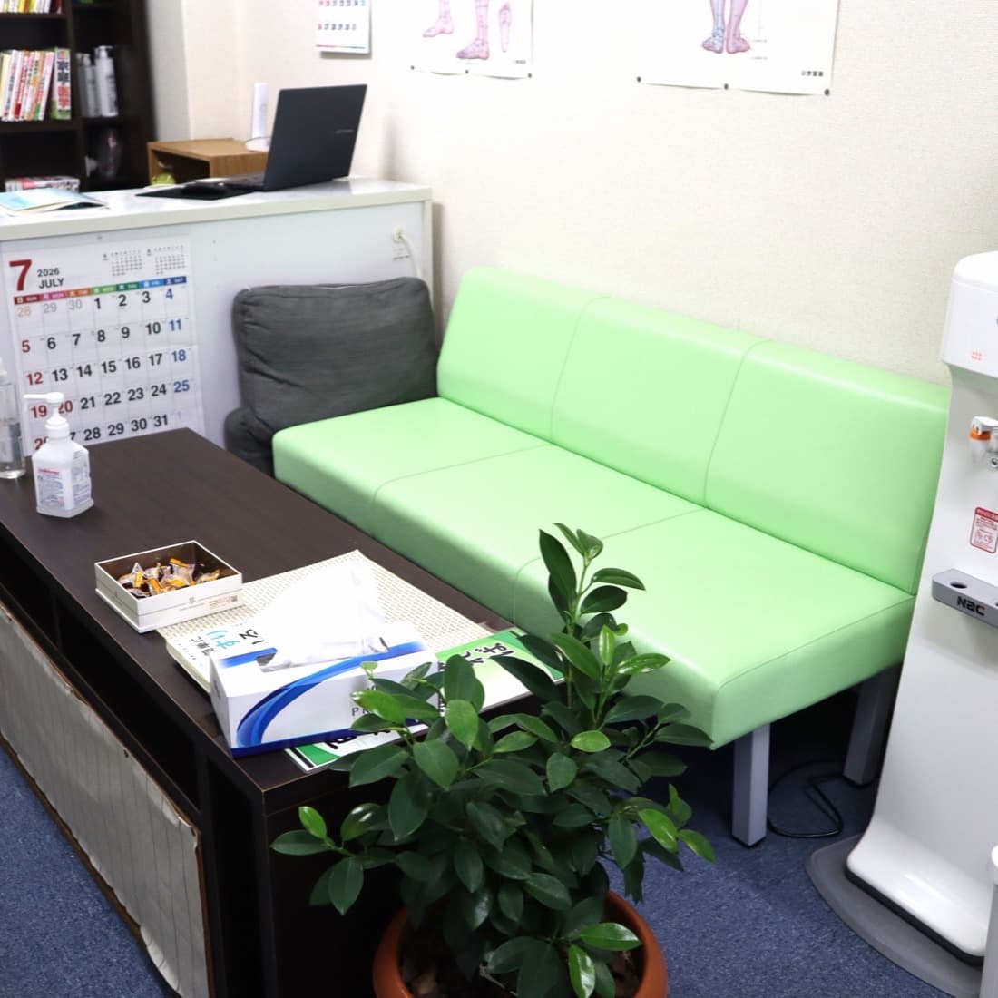 Waiting area with complimentary drinks